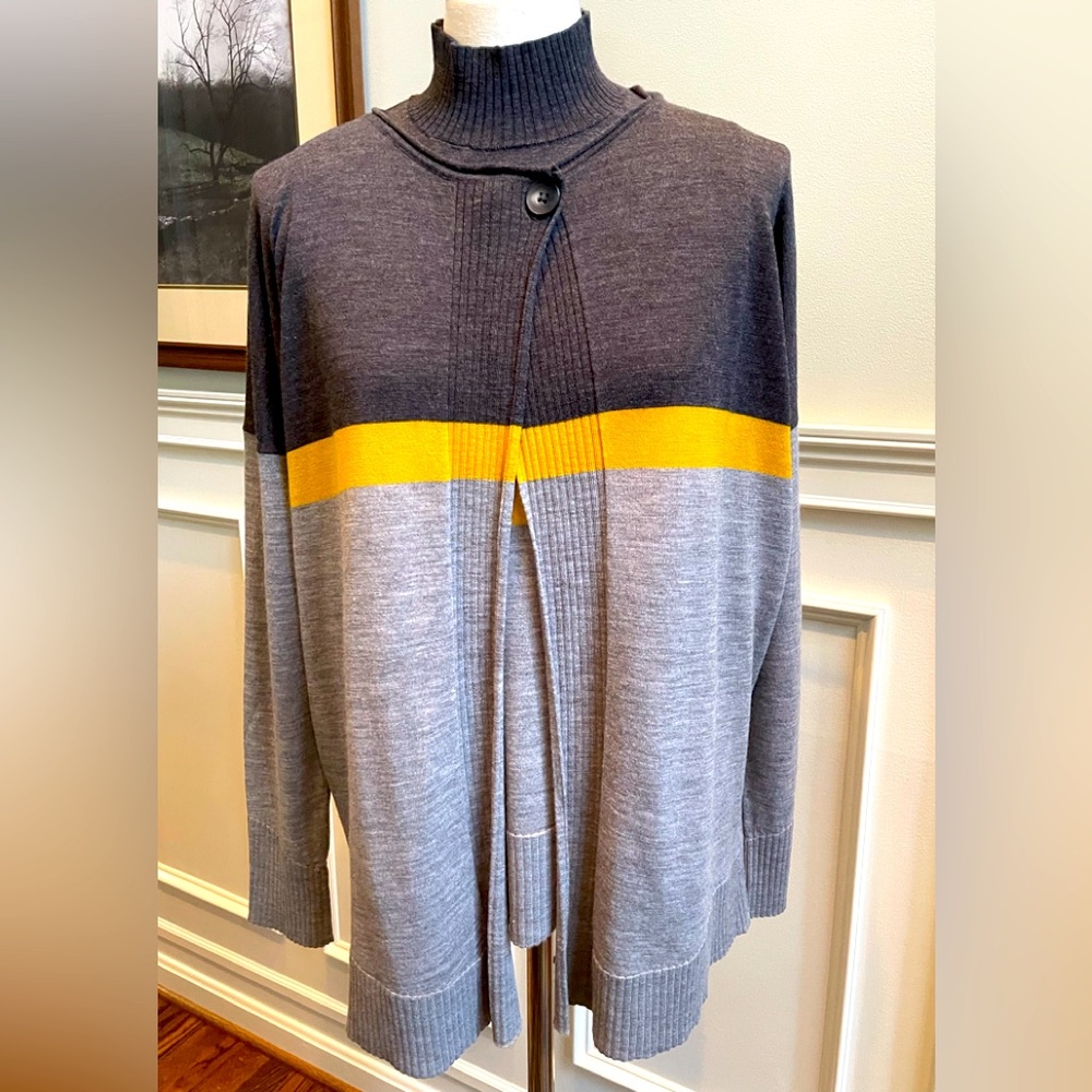 Pendleton two piece sweater set in gray and gold EUC